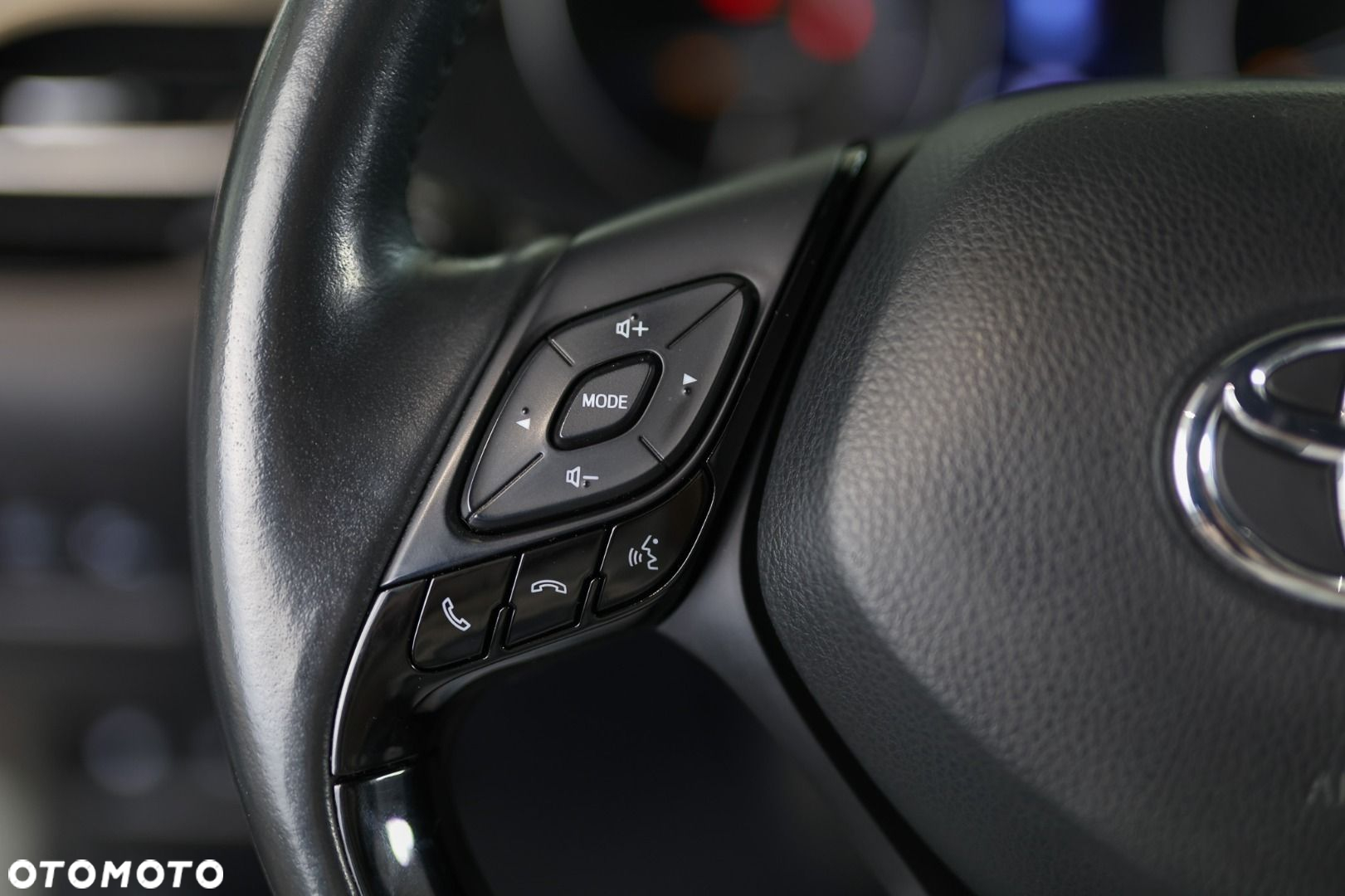 Toyota C-HR - 21