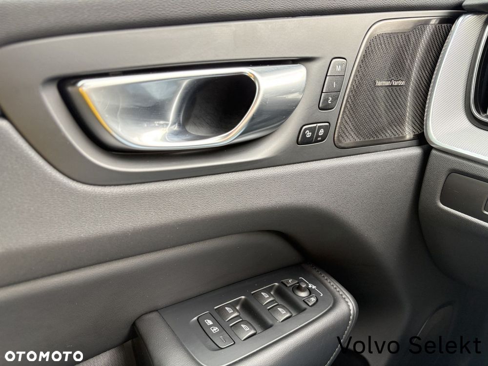 Volvo XC 60 - 18