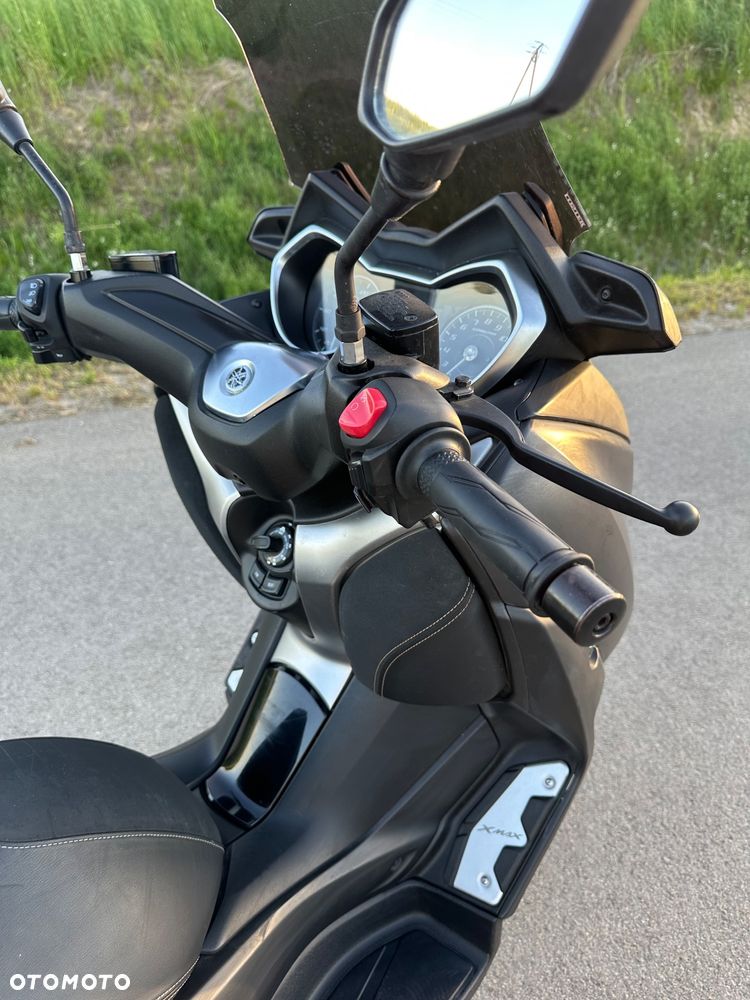 Yamaha X-max - 14