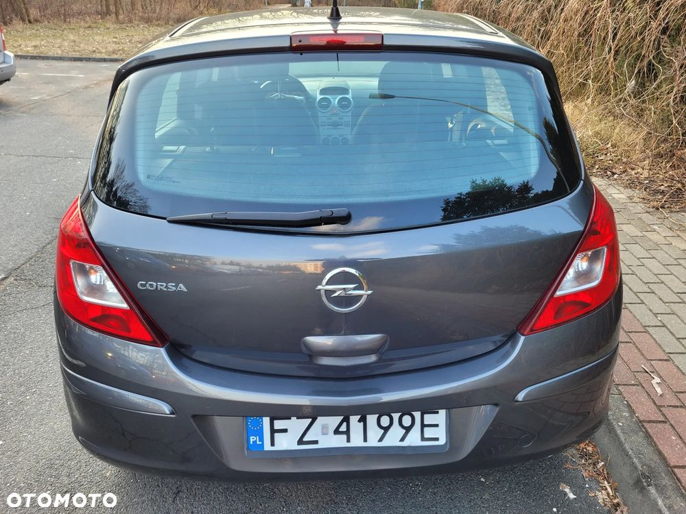Opel Corsa 1.2 16V Enjoy - 10