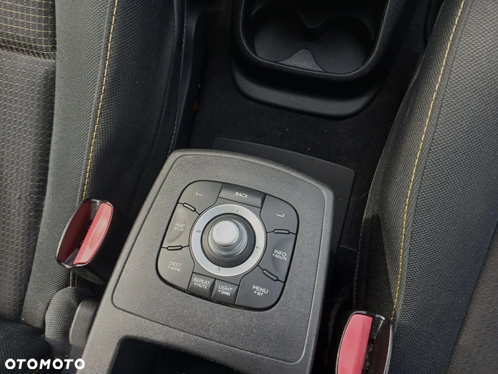 Renault Scenic - 27