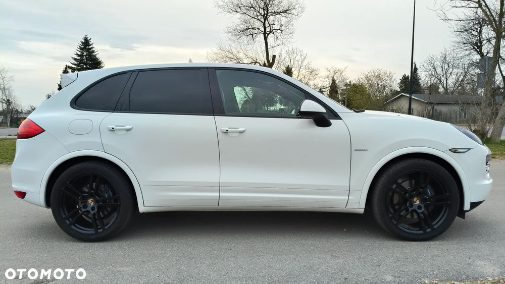 Porsche Cayenne Diesel Platinum Edition - 4