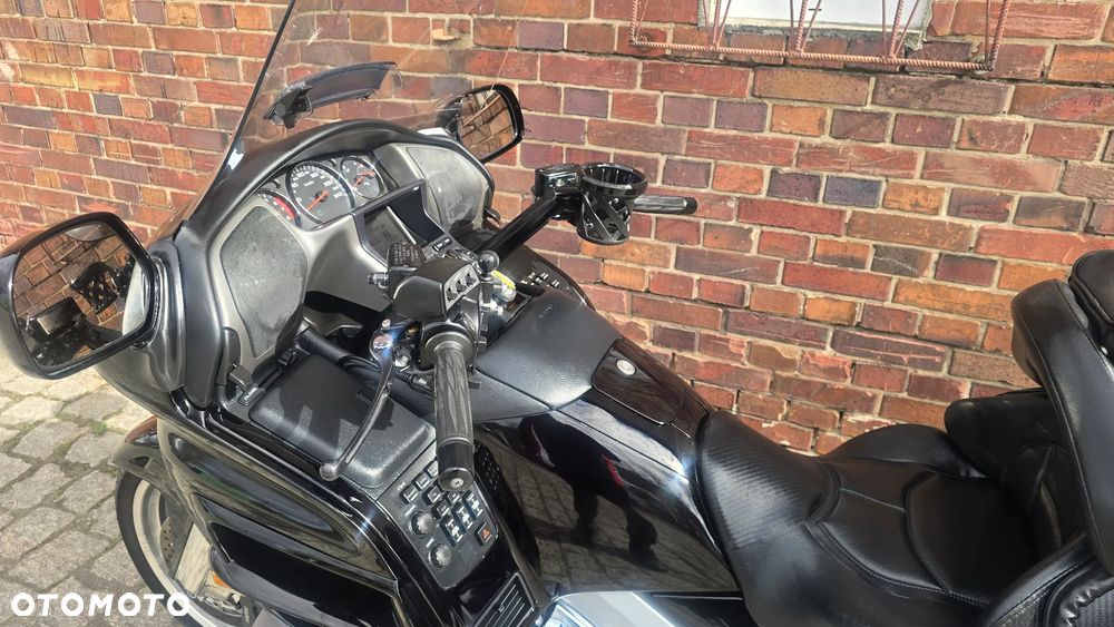 Honda GL - 9