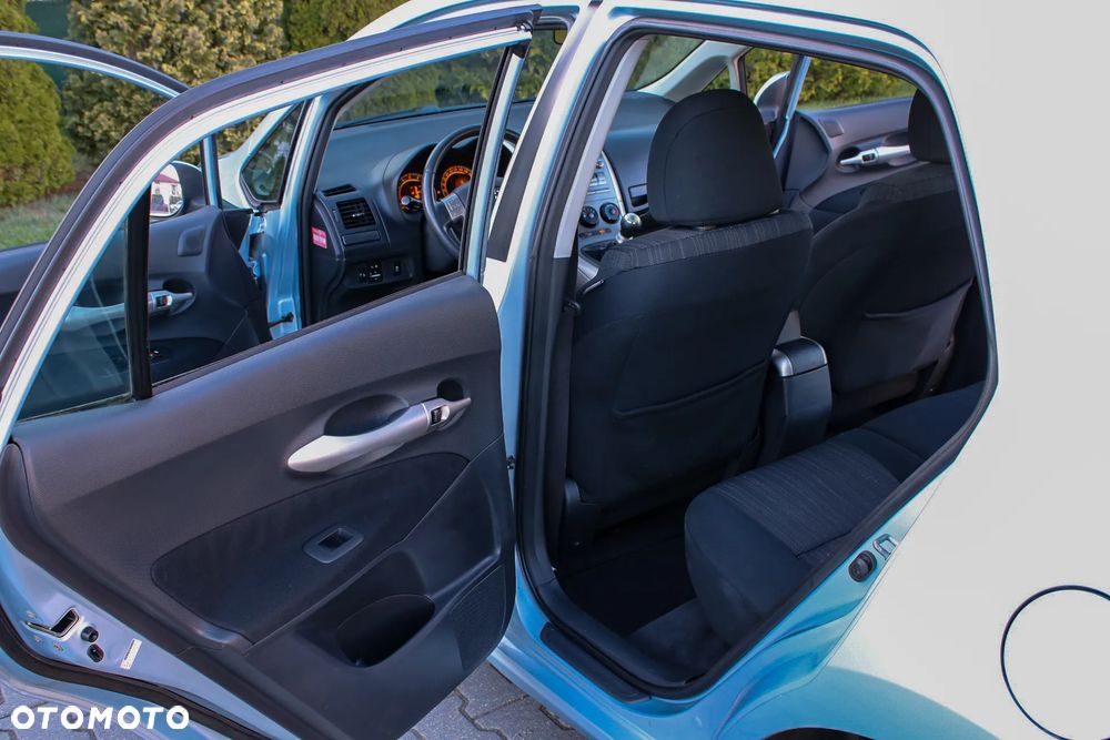 Toyota Auris 1.6 VVT-i Sol - 26