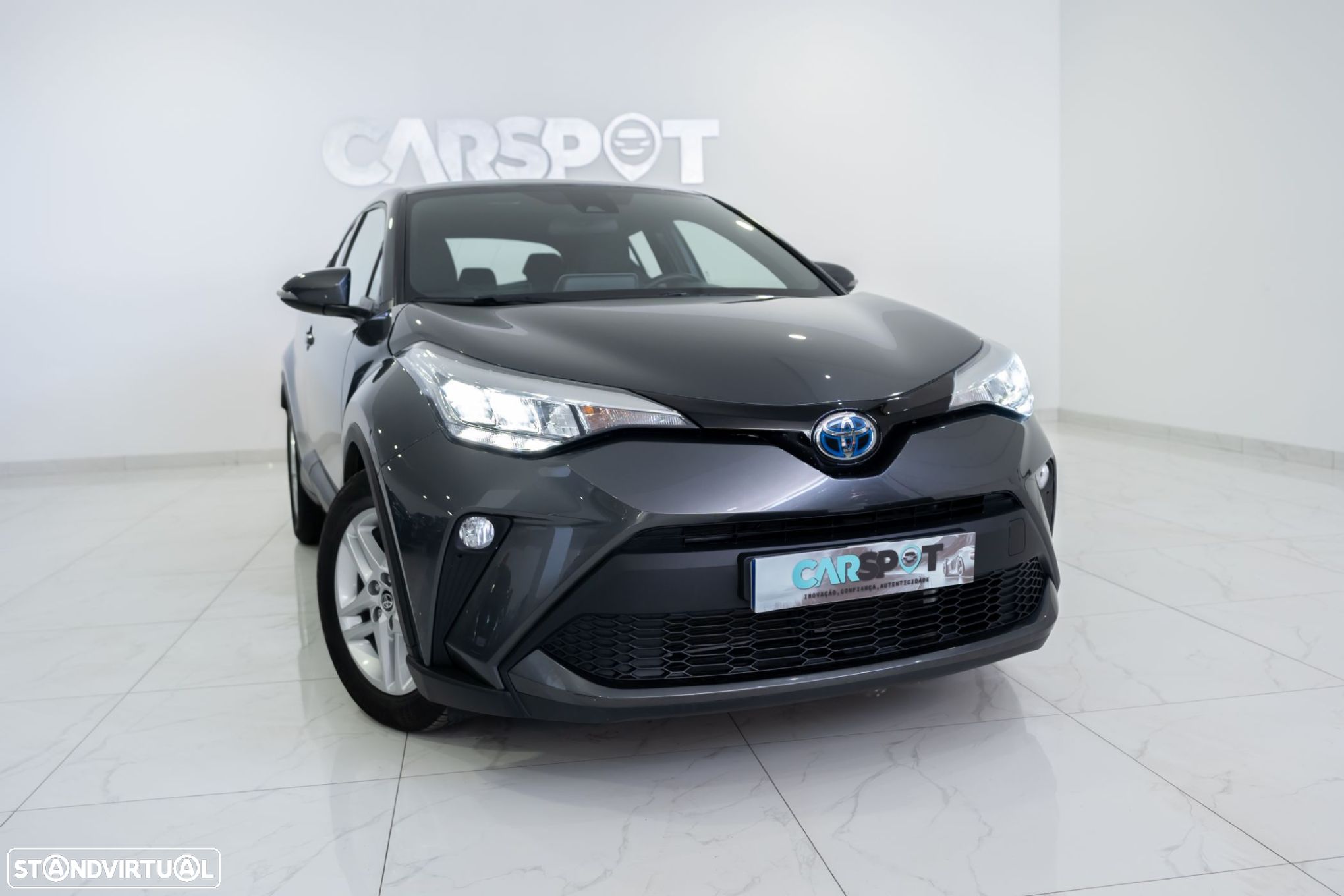 Toyota C-HR 1.8 Hybrid Comfort - 1