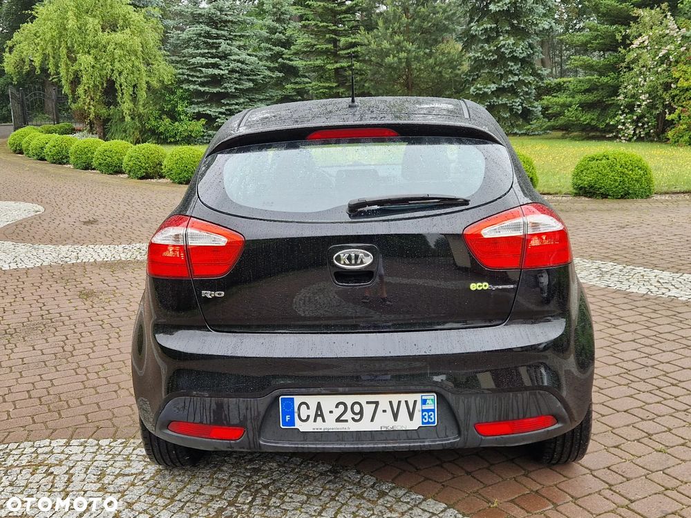 Kia Rio 1.2 Attract - 15