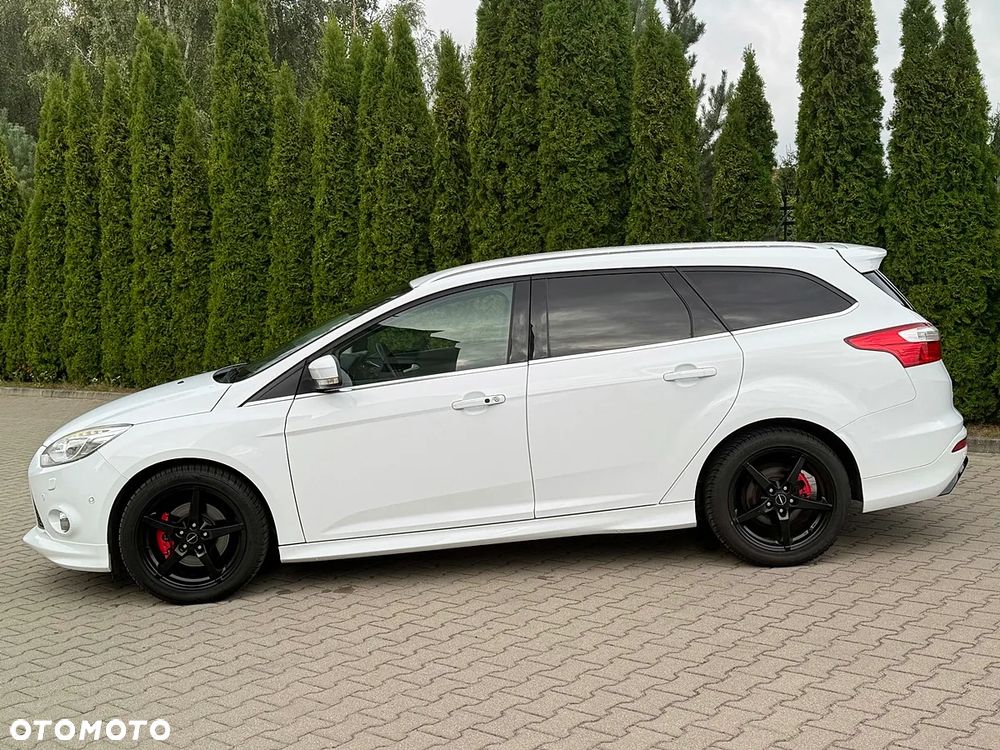Ford Focus 1.6 EcoBoost Titanium - 10