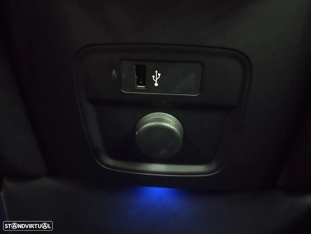 MINI Countryman Cooper SE ALL4 Auto - 38