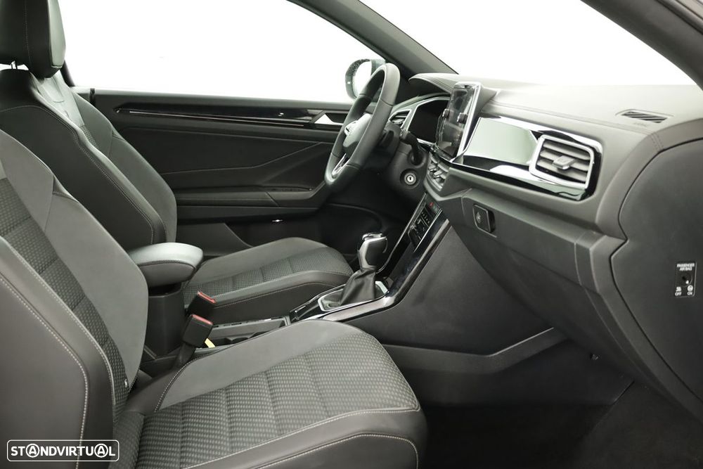VW T-Roc Cabrio 1.5 TSI R-Line DSG - 23