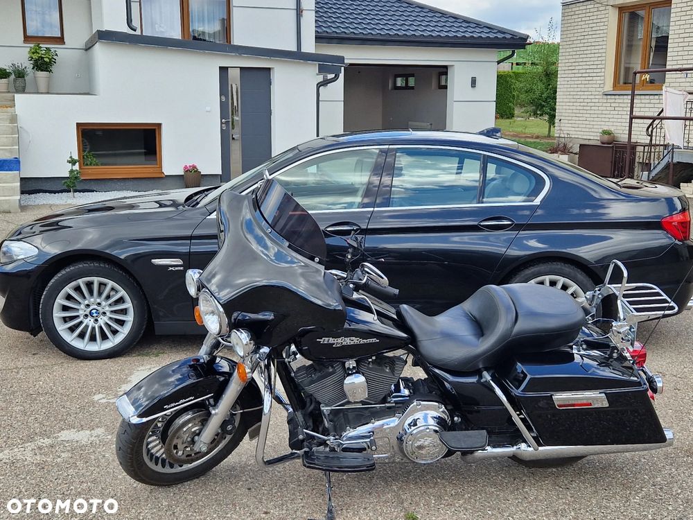 Harley-Davidson FLHT Electra Glide Standard - 1