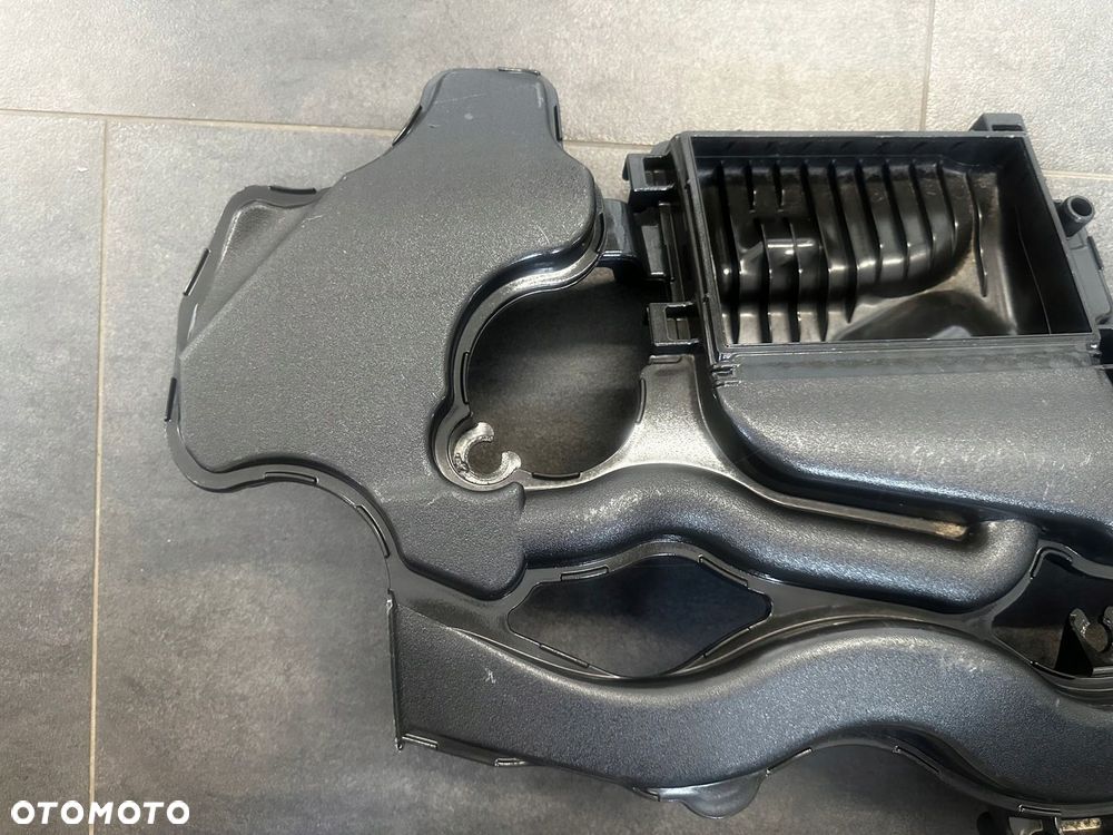 Obudowa filtra powietrza rezonator yaris III lift 1.0 1KR 17720-0Q020 - 5