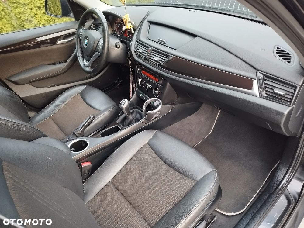 BMW X1 sDrive16d - 30