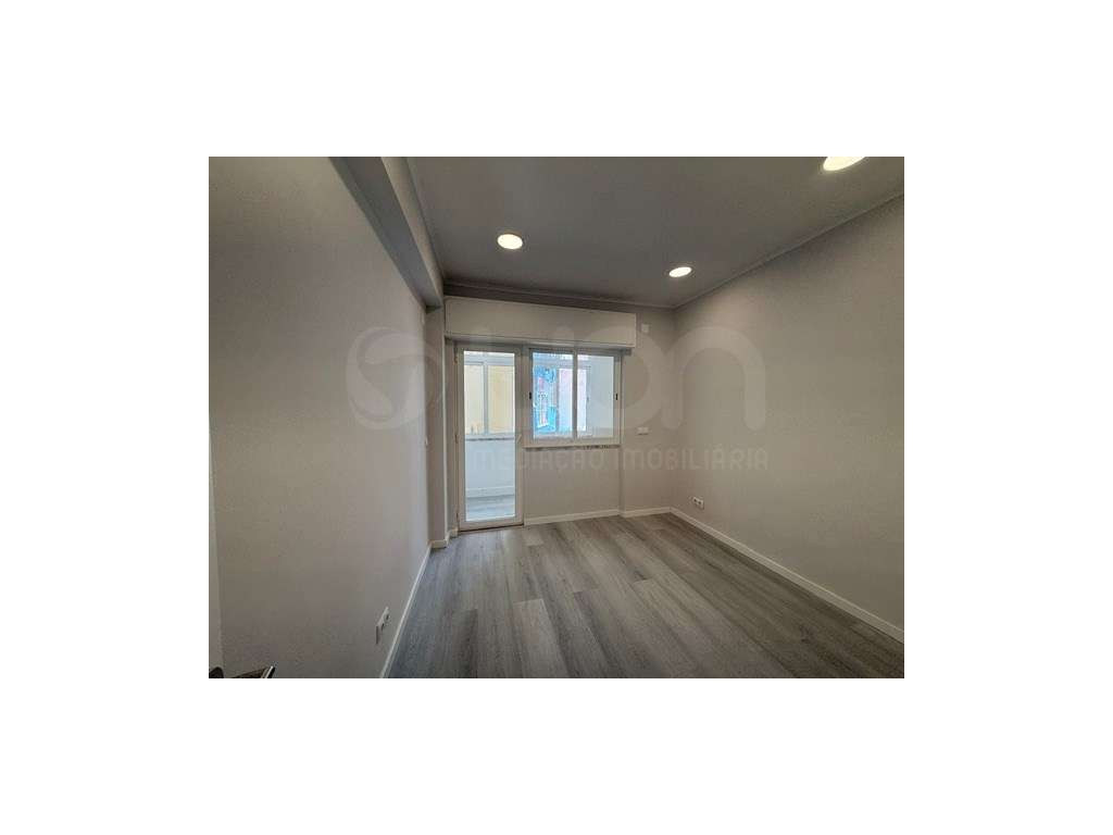 Apartamento T1 Amadora - Grande imagem: 5/10