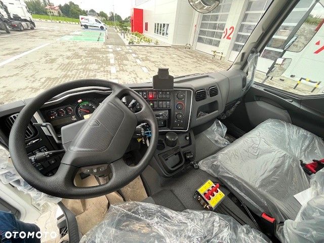 Renault Gama D2.1 P4x2 - 9