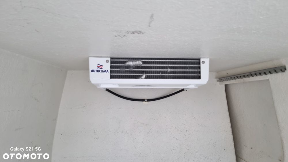 Volkswagen Caddy - 11