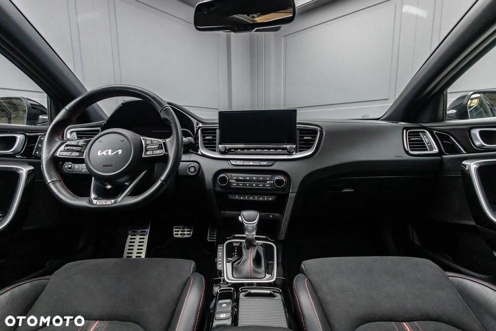 Kia ProCeed 1.6 T-GDI DCT7 OPF GT - 28