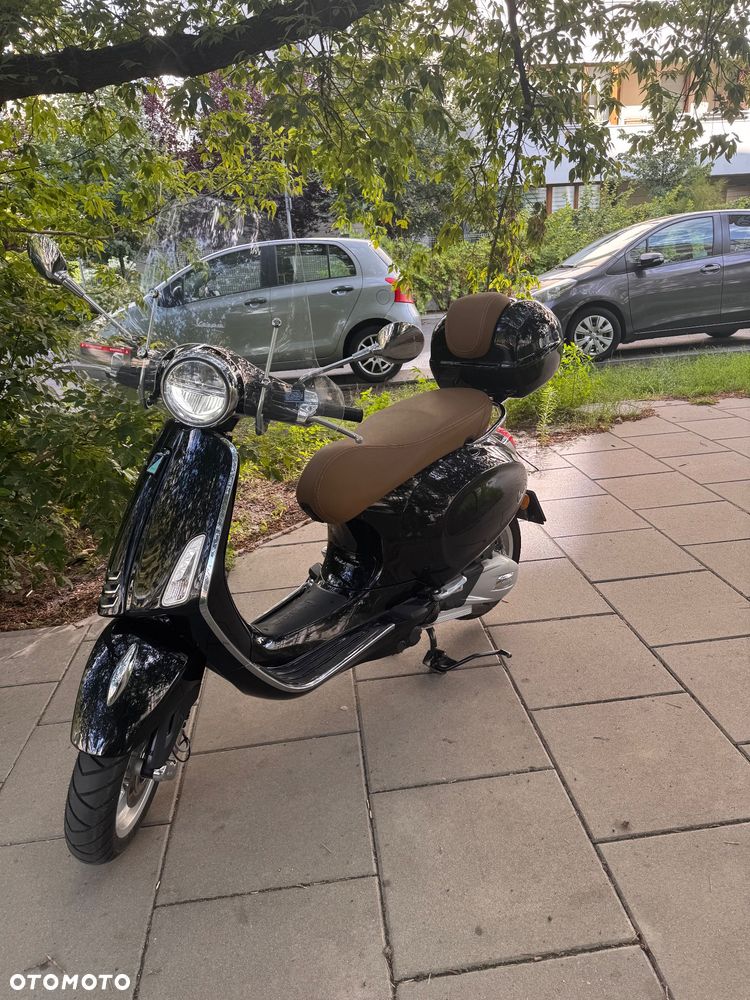 Vespa Primavera - 2