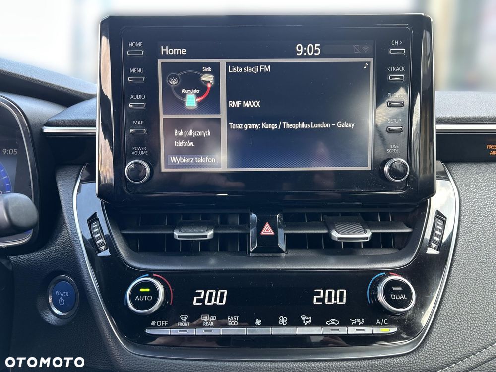 Toyota Corolla 2.0 Hybrid Comfort - 17