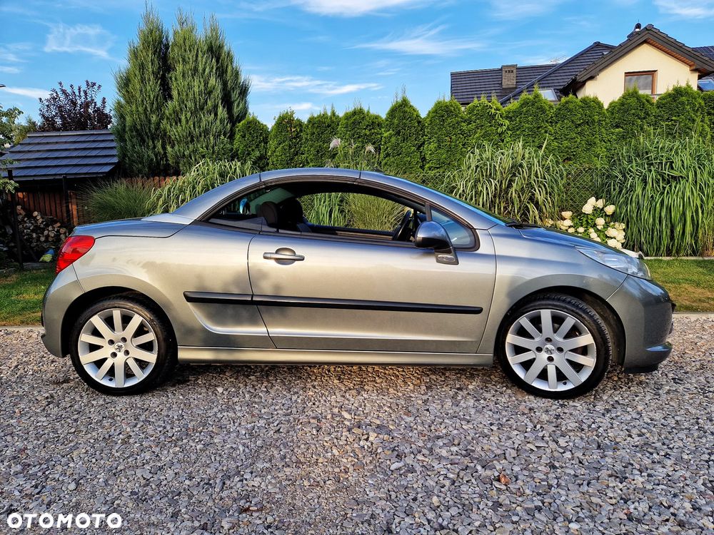 Peugeot 207 CC 1.6 Sport - 8