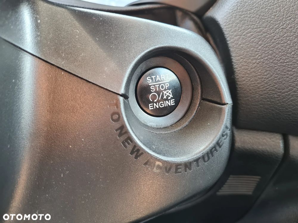 Jeep Renegade - 38