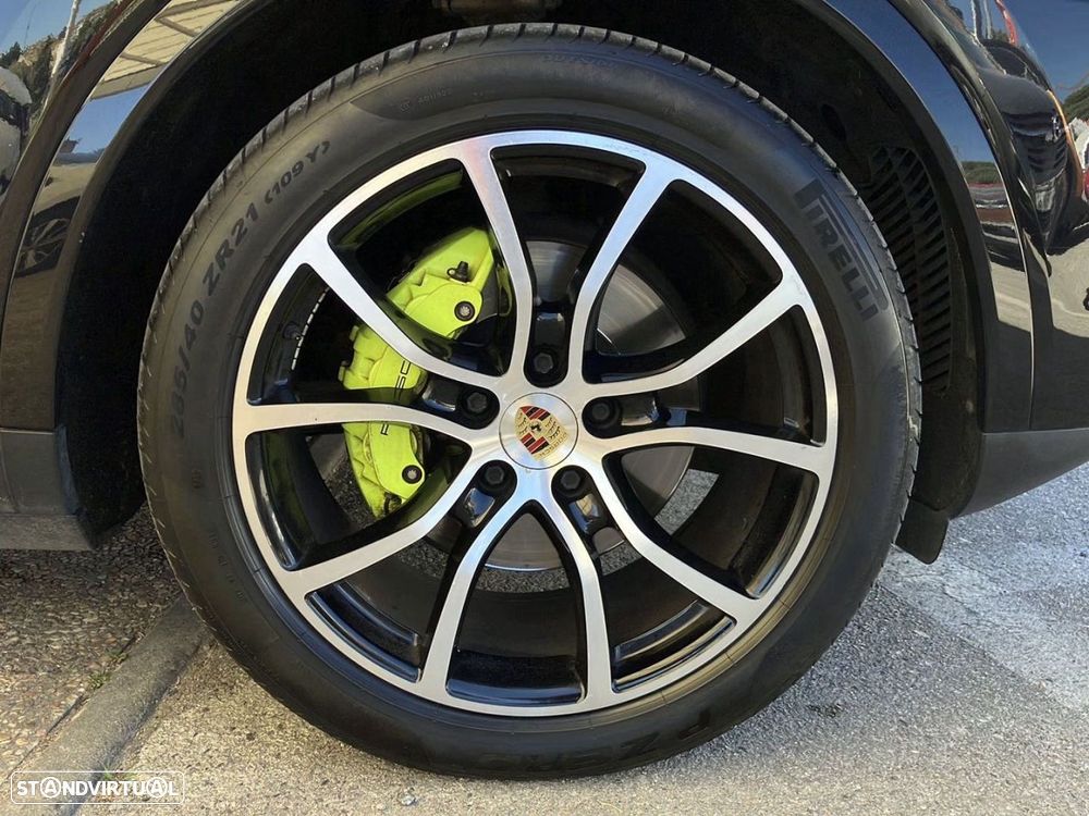 Porsche Cayenne E-Hybrid - 21