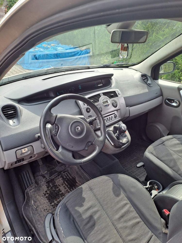 Renault Scenic 1.5 dCi Alize - 7