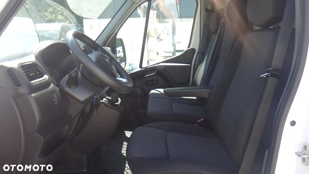 Renault Master - 11