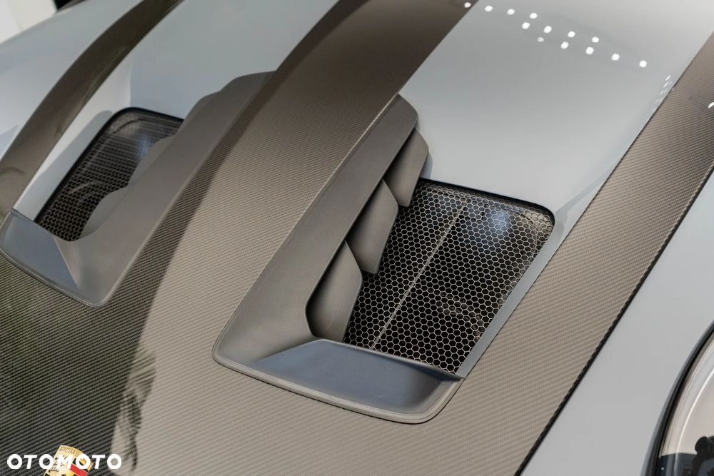 Porsche 911 - 34