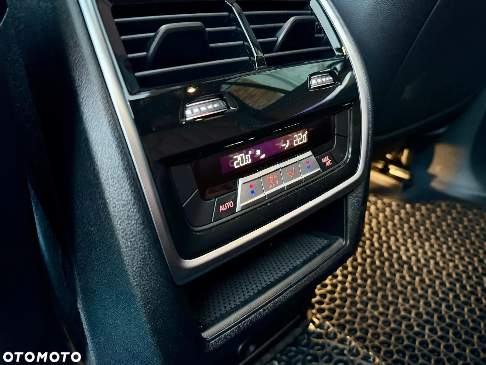 BMW X5 xDrive40i - 11