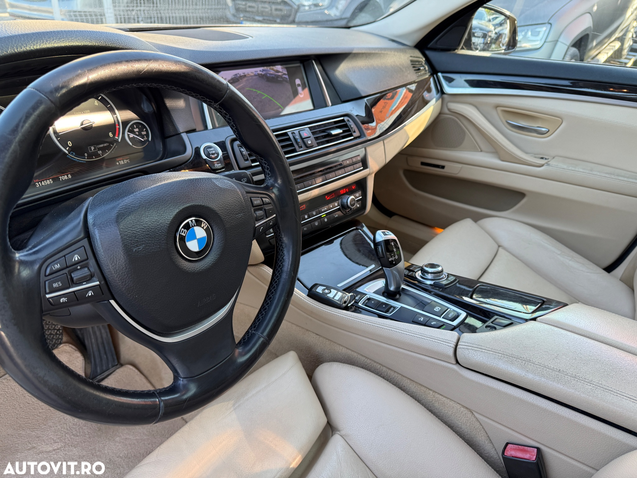BMW Seria 5 530d xDrive Sport-Aut. Luxury Line - 15