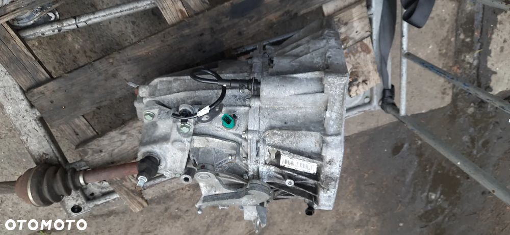 Silnik Renault Nissan 1.5 dci k9k Kompletny z osprzętem Sprawdzony przed demontażem Skrzynia biegów 6 tl4a113 tl4k9s2 - 6