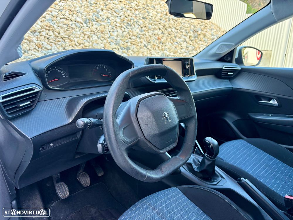 Peugeot 208 1.2 PureTech Active - 5