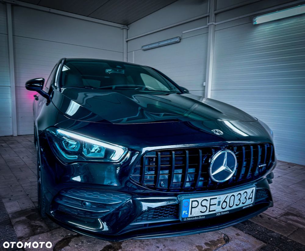 Mercedes-Benz CLA 200 AMG Line 7G-DCT - 1
