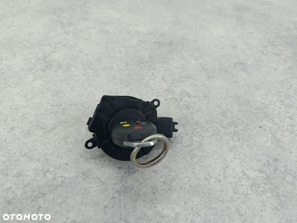 STACYJKA VOLVO V50 30737155 2.0 D - 8