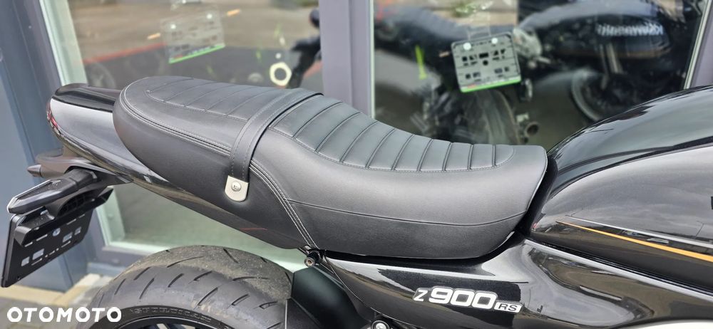 Kawasaki Z 900 RS - 13