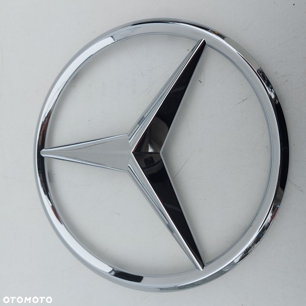 GWIAZDA ZNACZEK EMBLEMAT W GRILL ORYGINAL NOWE MERCEDES CLA W117 GLA W156 ML W166 SLK W172 A W176 C W204 W205 E W207 W212 S W217 CLS W218 SL W231 B W242 W246 R W251 0008171016 - 3