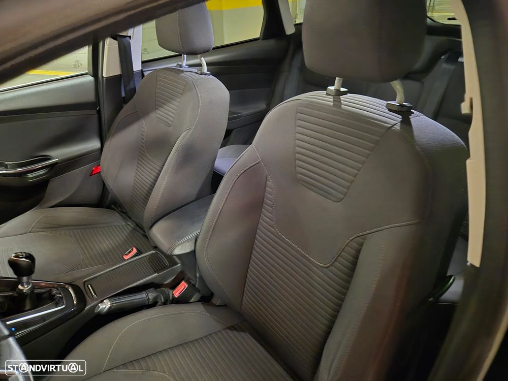 Ford Focus SW 1.5 TDCi Titanium - 22