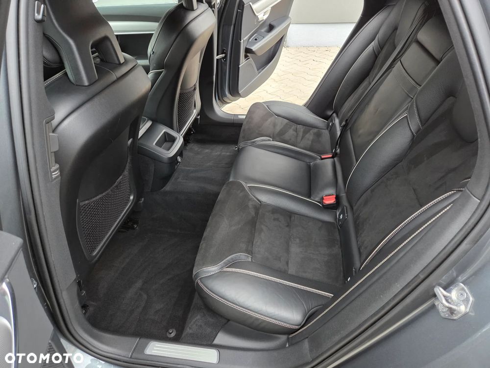 Volvo V90 - 18