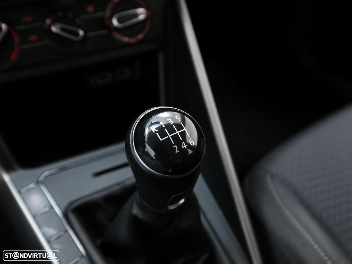 VW Polo - 24