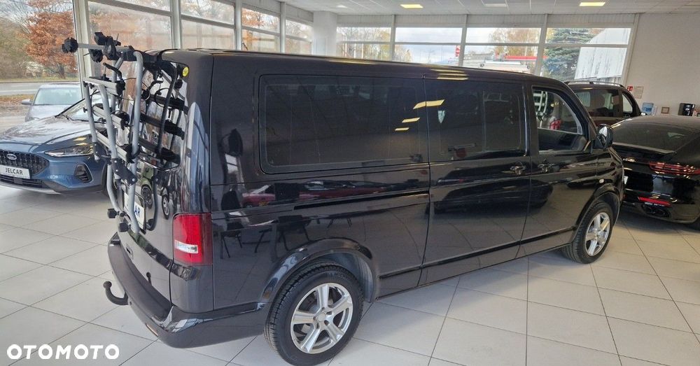 Volkswagen Caravelle - 18