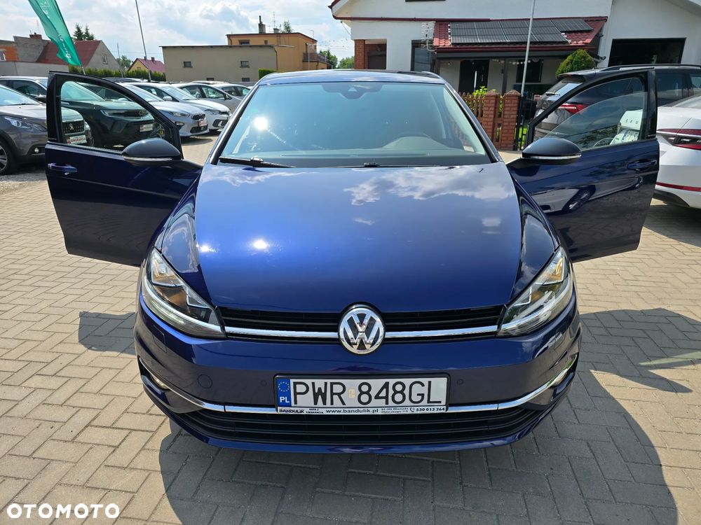 Volkswagen Golf - 21