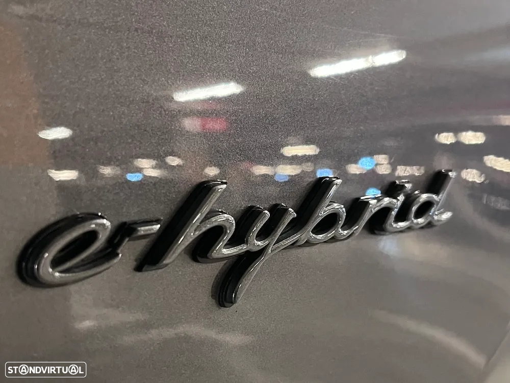 Porsche Cayenne Coupé E-Hybrid - 25
