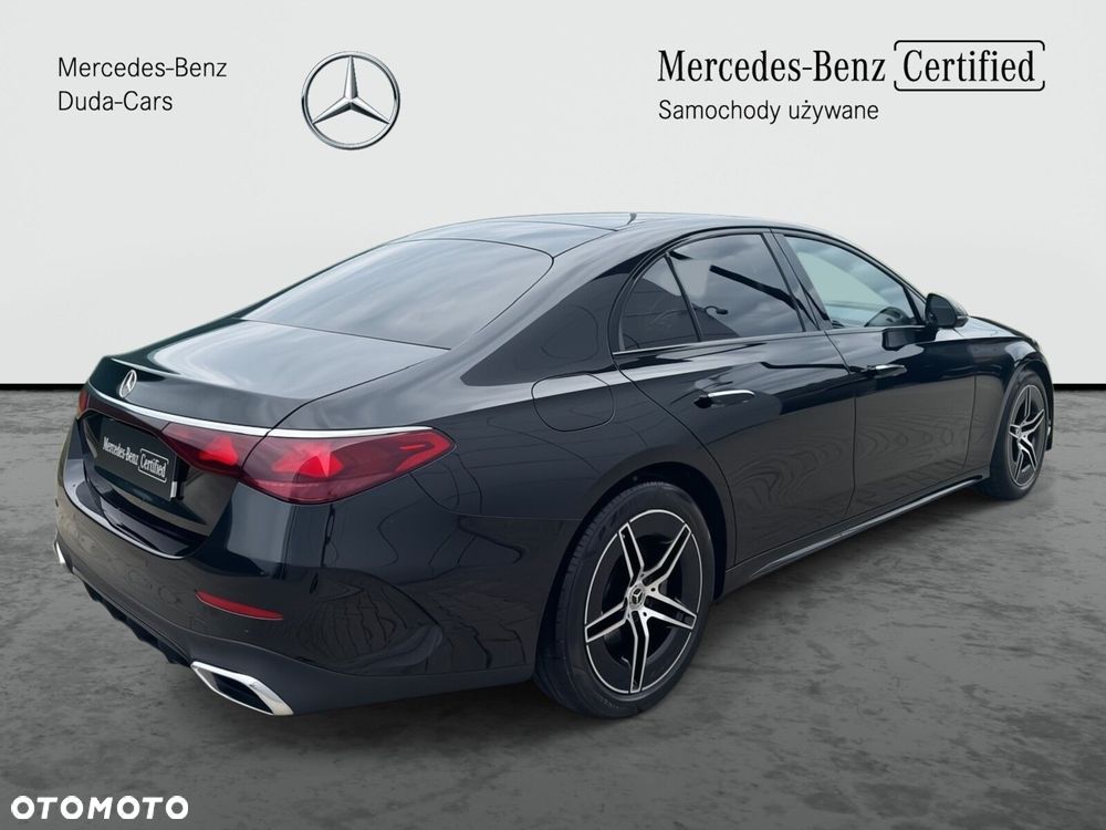 Mercedes-Benz Klasa E - 9