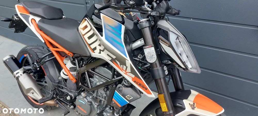 KTM Duke 125 - 37