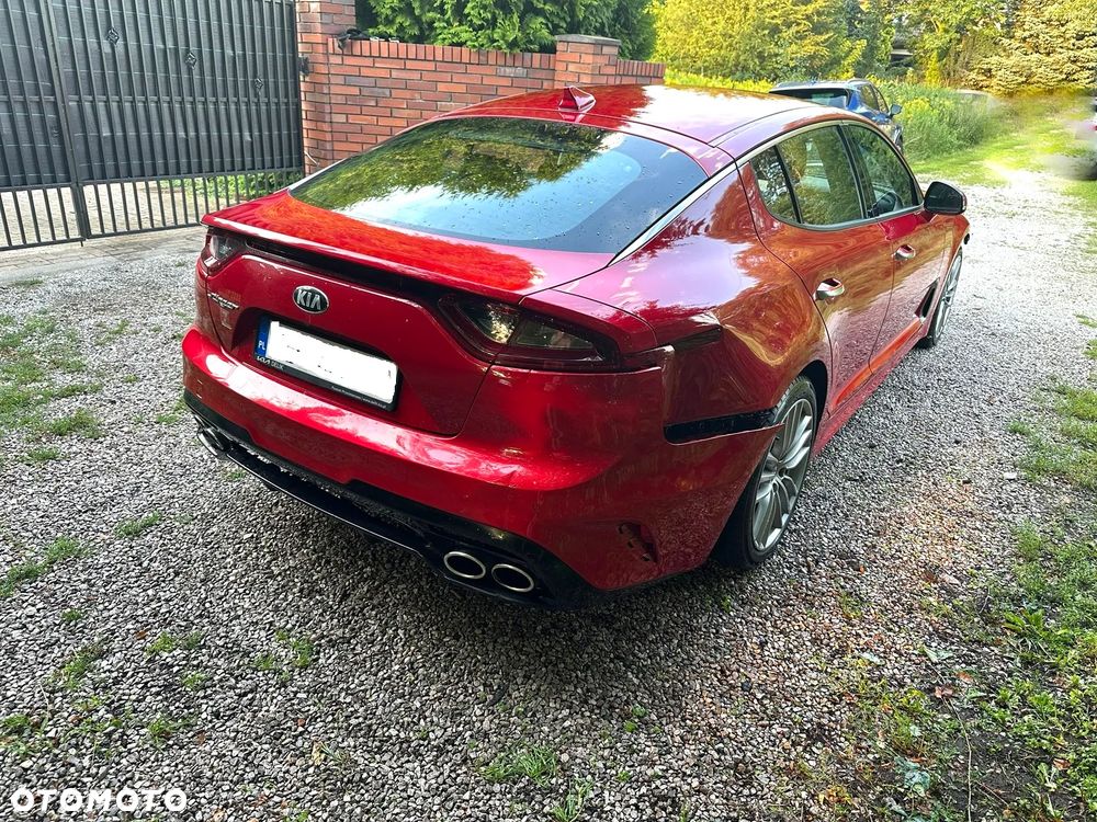 Kia Stinger 2.0 T-GDI GT Line - 8