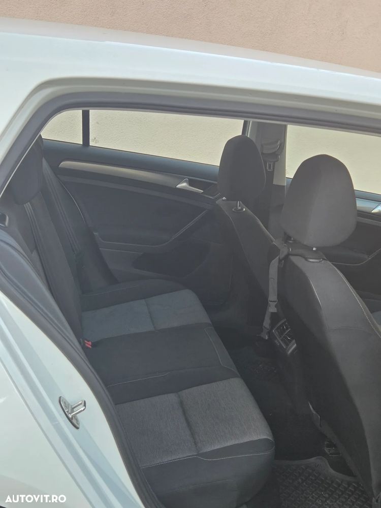Volkswagen Golf 1.6 TDI BMT Comfortline - 5