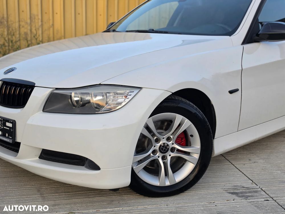 BMW Seria 3 318d DPF Edition Exclusive - 17