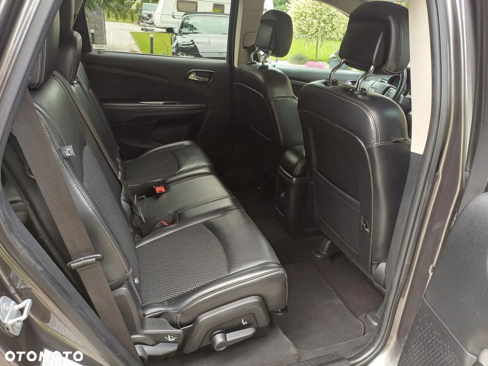 Dodge Journey - 13