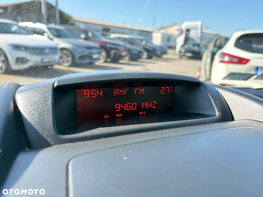 Peugeot Partner 1.6 HDi Trendy - 17