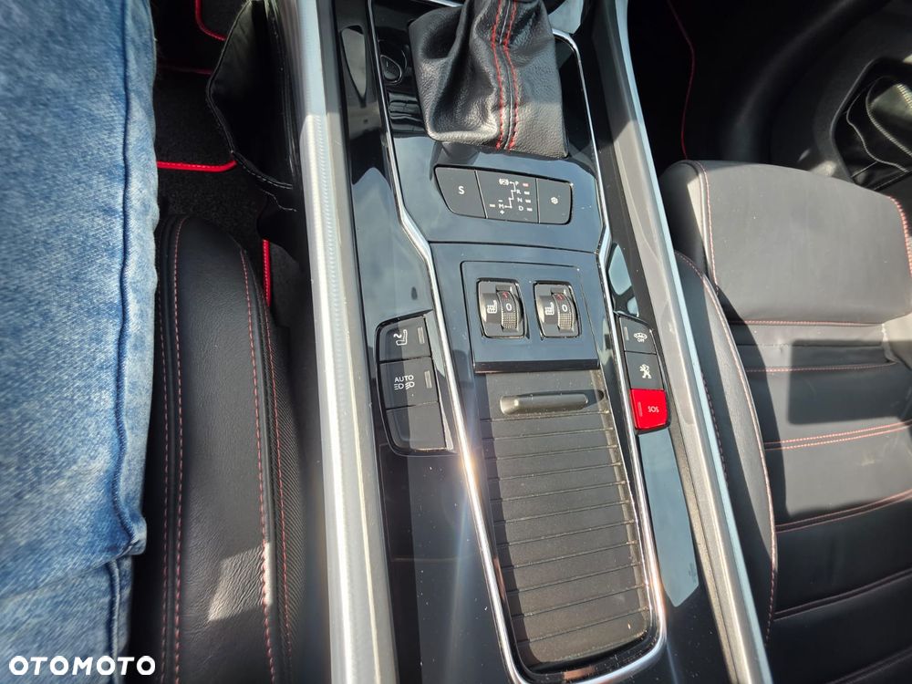 Peugeot 508 2.0 BlueHDi GT S&S - 26